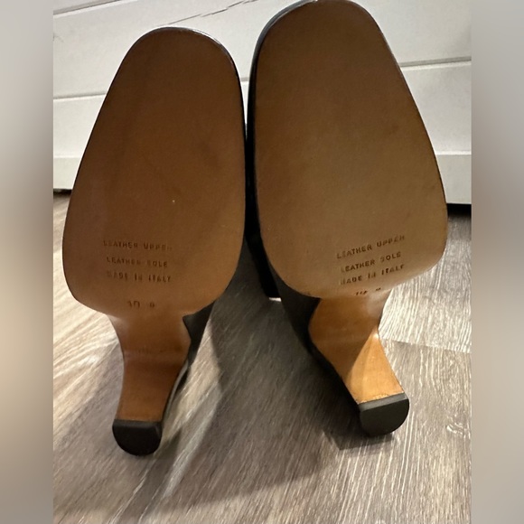 BALLY Black Leather Heeled Knee High Boots Equestrian Logo are a size 10. - Picture 9 of 11